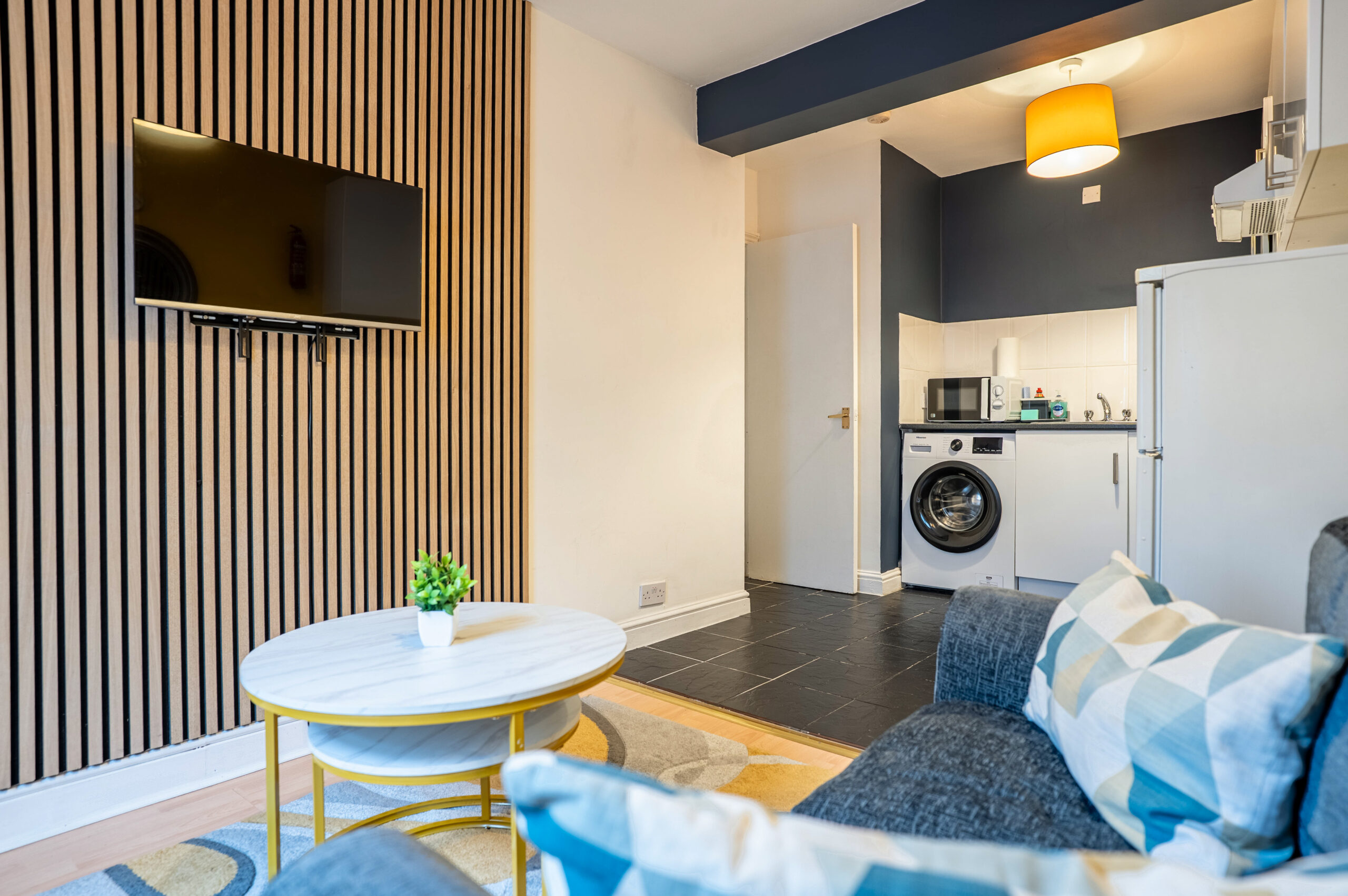 business and corporate properties stays in Holloway Road Islington
